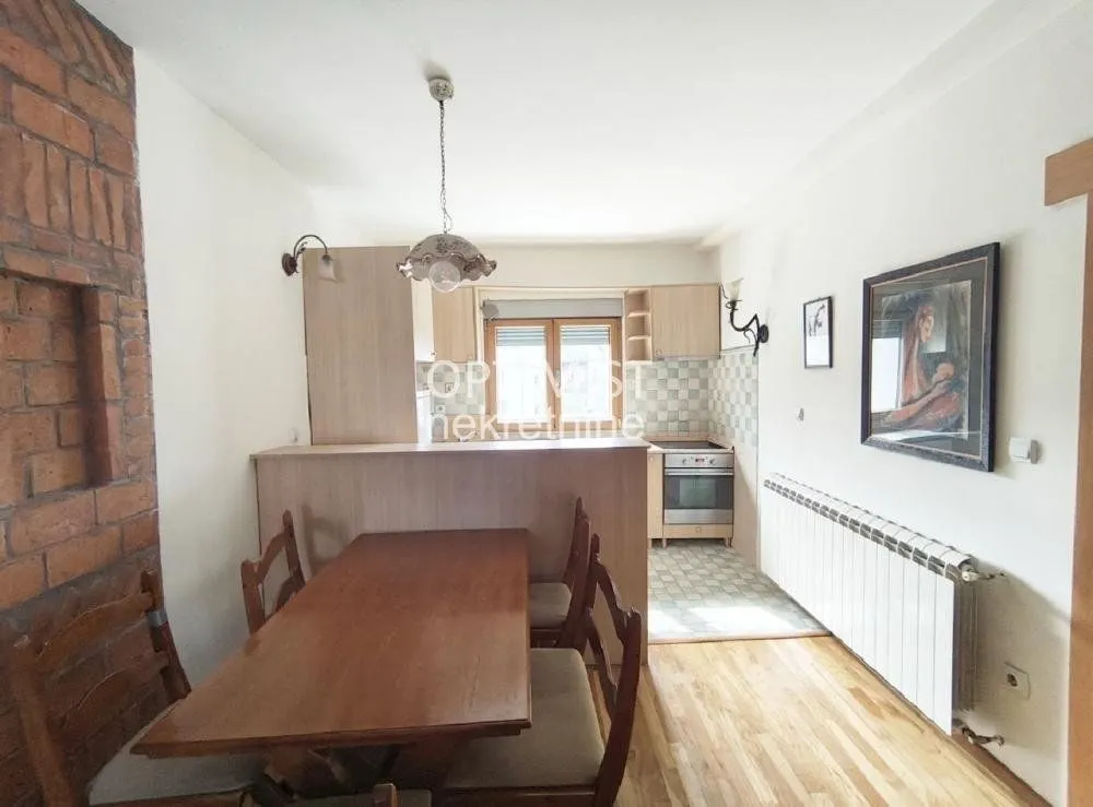 Prodaja, trosoban stan, 69m², Stari Grad, Beograd