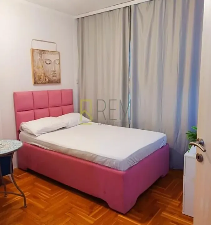 Prodaja, garsonjera, 33m², Podgorica, Crna Gora