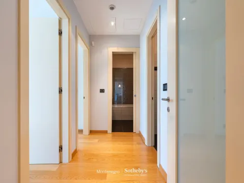 Prodaja, dvosoban stan, 88m², Kod Capital Plaze, Podgorica - image 10