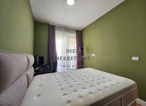 Prodaja, jednosoban stan, 46m², Centar, Bar - image 5