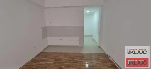 Prodaja, garsonjera, 28m², Lipov gaj, Novi Sad Sve Podlokacije - image 2