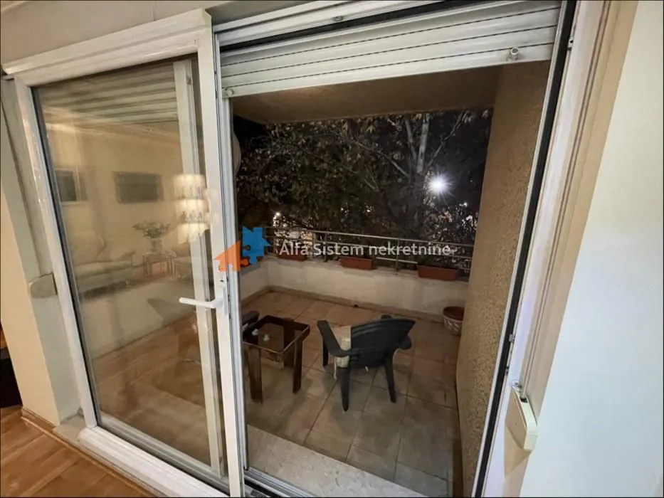 Rent, three bedroom apartment, 95m², Autokomanda, Voždovac Sve Podlokacije