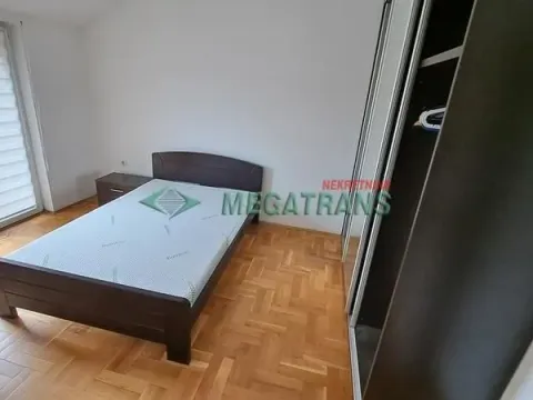 Rent, apartment, 200m², Centar, Novi Sad - image 11