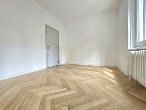 Prodaja, četvorosoban stan, 112m², Stari grad, Novi Sad - image 6