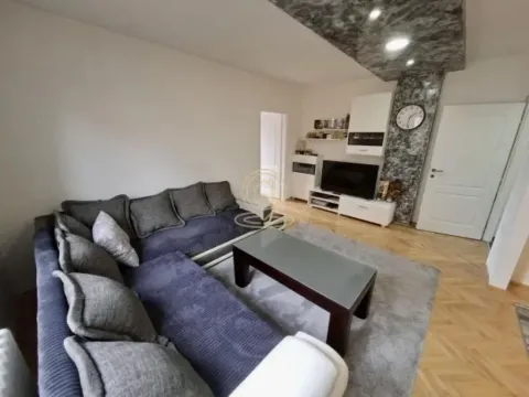 Sale, four bedroom apartment, 79m², Palilula, Niš - image 2