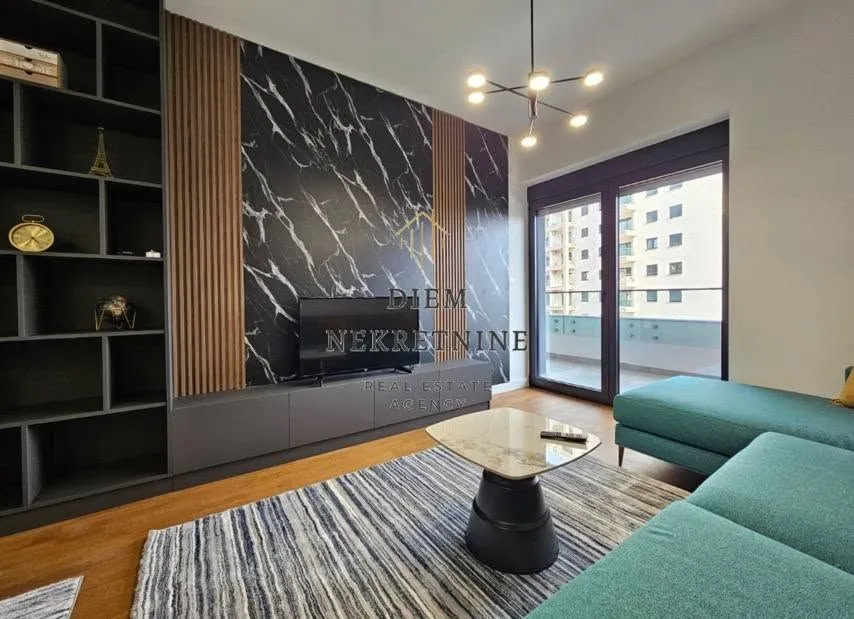 Izdavanje, jednosoban stan, 53m², Ilino, Bar
