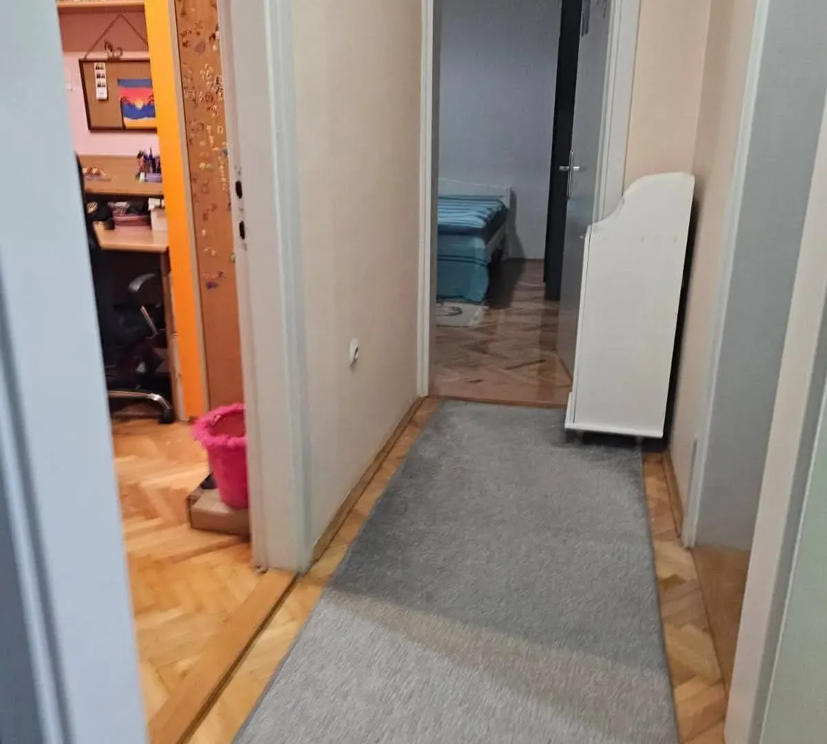 Prodaja, četvorosoban stan, 92m², Lepa Kata, Podgorica