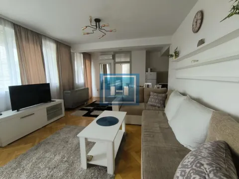 Izdavanje, stan, 95m2, Centar, Ćuprija Izdavanje, stan, 95m2, Centar, Ćuprija