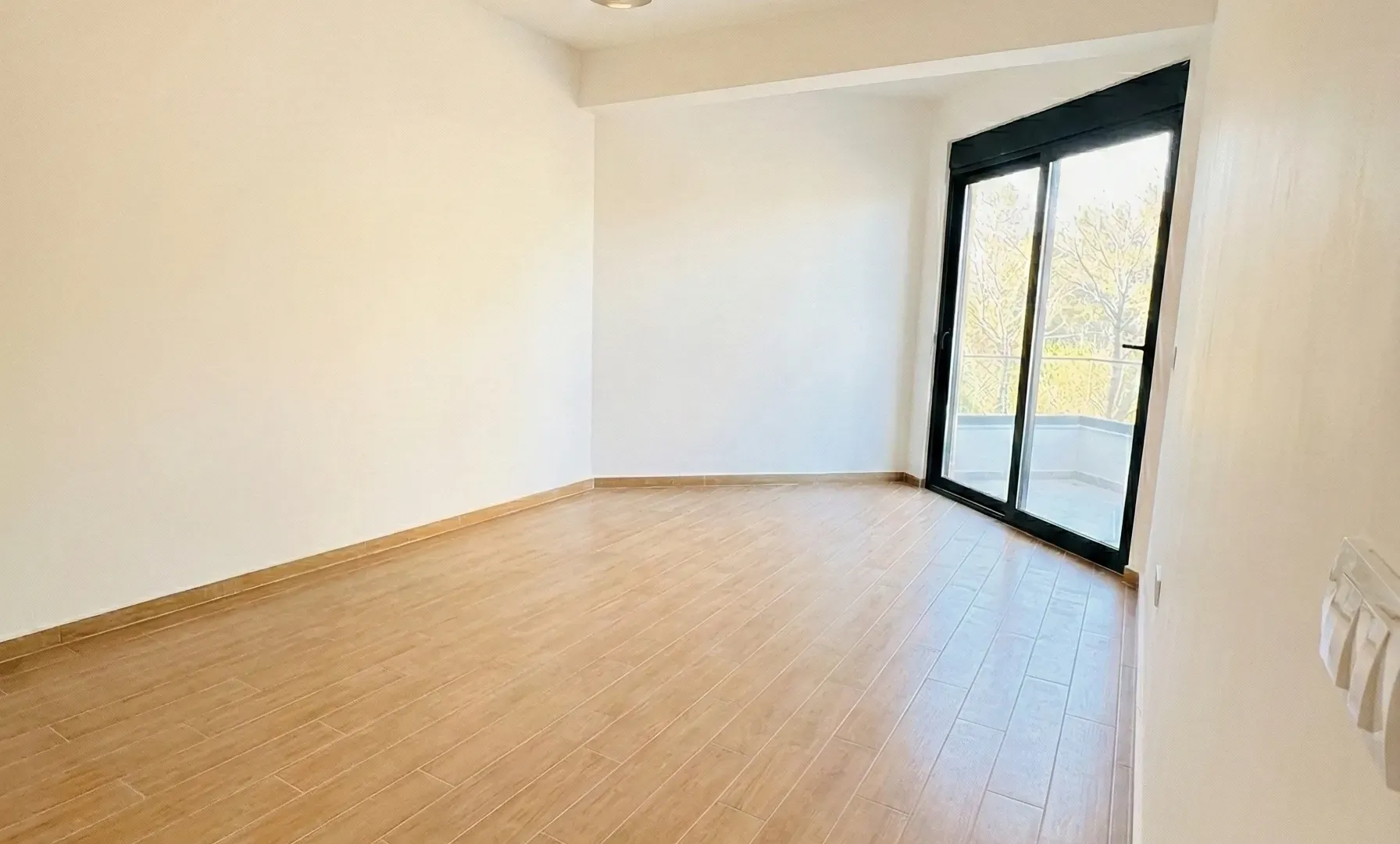 Prodaja, jednosoban stan, 47m², Pinješ, Ulcinj