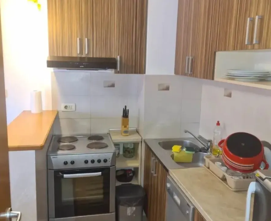 Izdavanje, jednosoban stan, 45m², Autobuska stanica, Podgorica