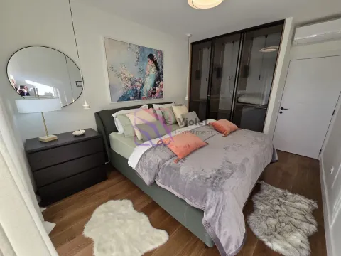 Prodaja, dvosoban stan, 72m², Centar, Tivat - image 9