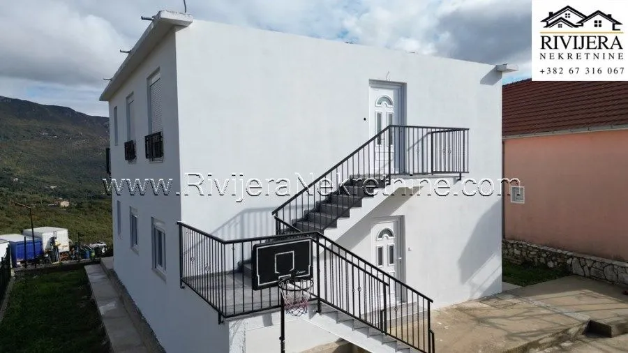 Prodaja, kuća, 150m², Podi, Herceg Novi
