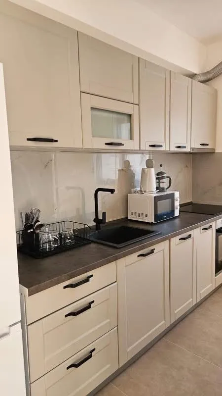 Rent, one bedroom apartment, 52m², Rozino, Budva