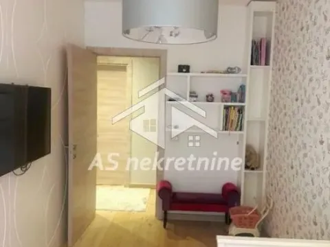 Izdavanje, četvorosoban stan, 100m², Novi Beograd Sve Podlokacije, Beograd - image 15