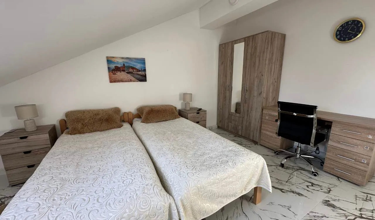 Sale, four bedroom apartment, 87m², Centar, Budva