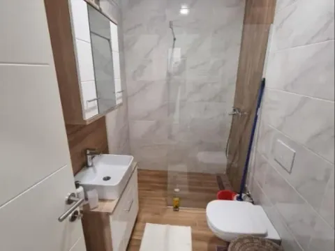 Izdavanje, dvosoban stan, 57m², Bulevar Evrope, Novi Sad Sve Podlokacije - image 10