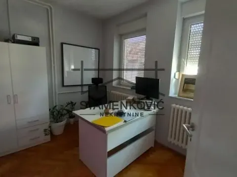 Rent, office space, 94m², Centar, Novi Sad - image 2