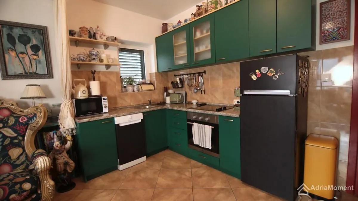 Sale, one bedroom apartment, 42m², Dobrota, Kotor