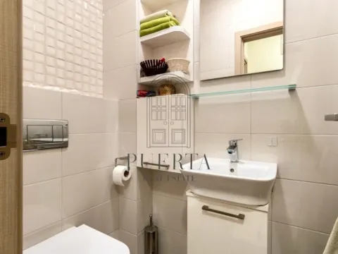 Prodaja, dvosoban stan, 72m², City Kvart, Podgorica - image 10