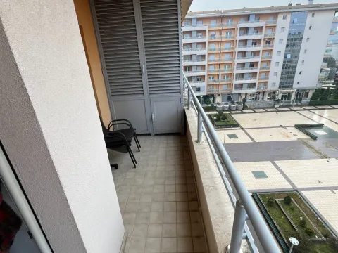 Sale, one bedroom apartment, 51m², City Kvart, Podgorica - image 13