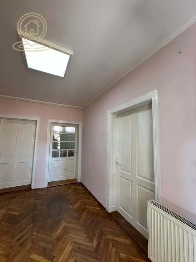 Rent, office space, 115m², Crveni Krst, Niš