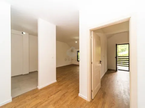 Prodaja, jednosoban stan, 57m², Kolašin, Crna Gora - image 5