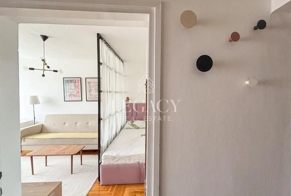Izdavanje, jednosoban stan, 35m², Zemun Sve Podlokacije, Beograd