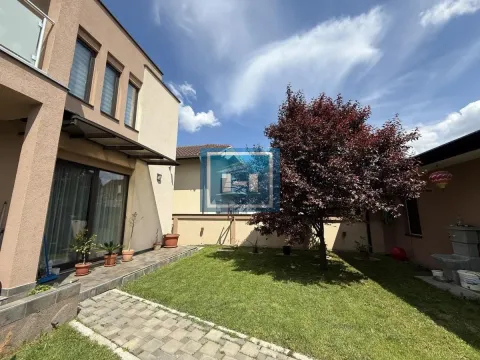 Sale, house, 240m², Centar, Jagodina - image 61
