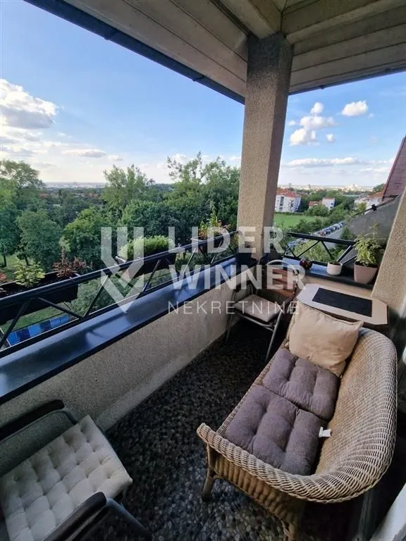 Prodaja, četvorosoban stan, 80m², Savski Venac, Beograd
