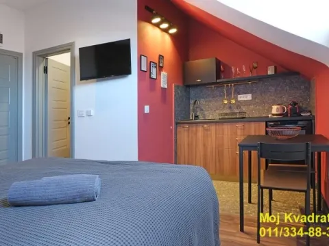 Prodaja, četvorosoban stan, 109m², Zemun Centar, Zemun Sve Podlokacije - image 11