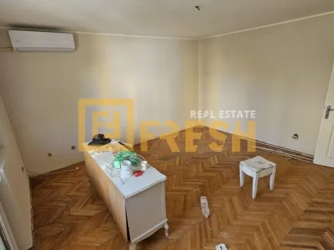 Prodaja, dvosoban stan, 89m², Centar, Podgorica - image 3