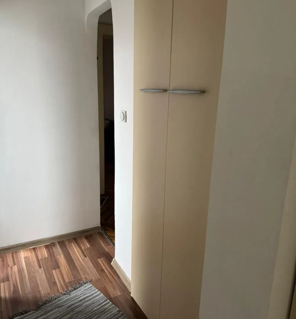 Rent, three bedroom apartment, 76m², Južni Bulevar, Vračar Sve Podlokacije