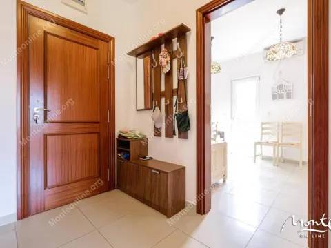Sale, one bedroom apartment, 64m², Budva, Crna Gora - image 18