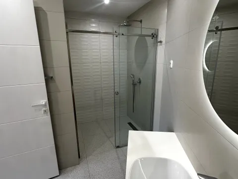 Sale, one bedroom apartment, 51m², Bečići, Budva - image 7