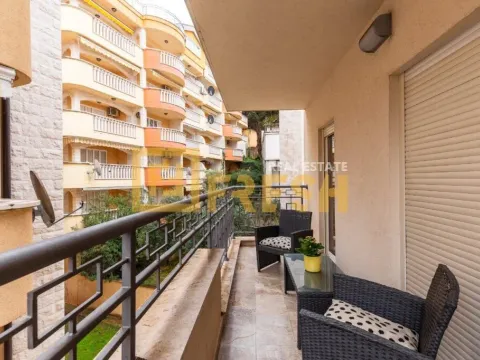 Sale, one bedroom apartment, 74m², Budva, Crna Gora - image 14