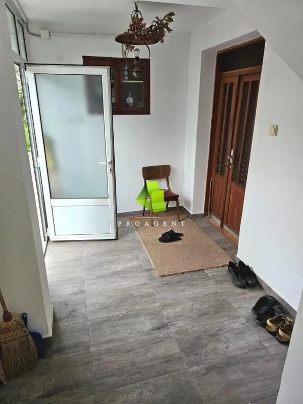 Prodaja, kuća, 285m², Medijana, Niš