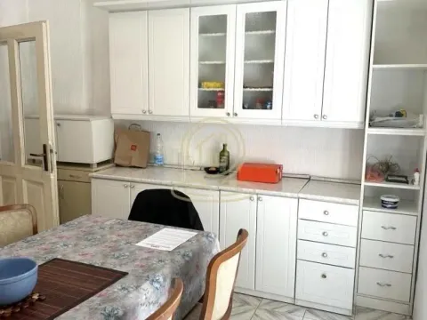 Izdavanje, dvosoban stan, 75m², Vračar Sve Podlokacije, Beograd - image 9