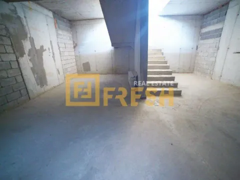 Sale, office space, 172m², Tološi, Podgorica - image 13