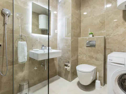 Sale, two bedroom apartment, 55m², Budva, Crna Gora - image 17