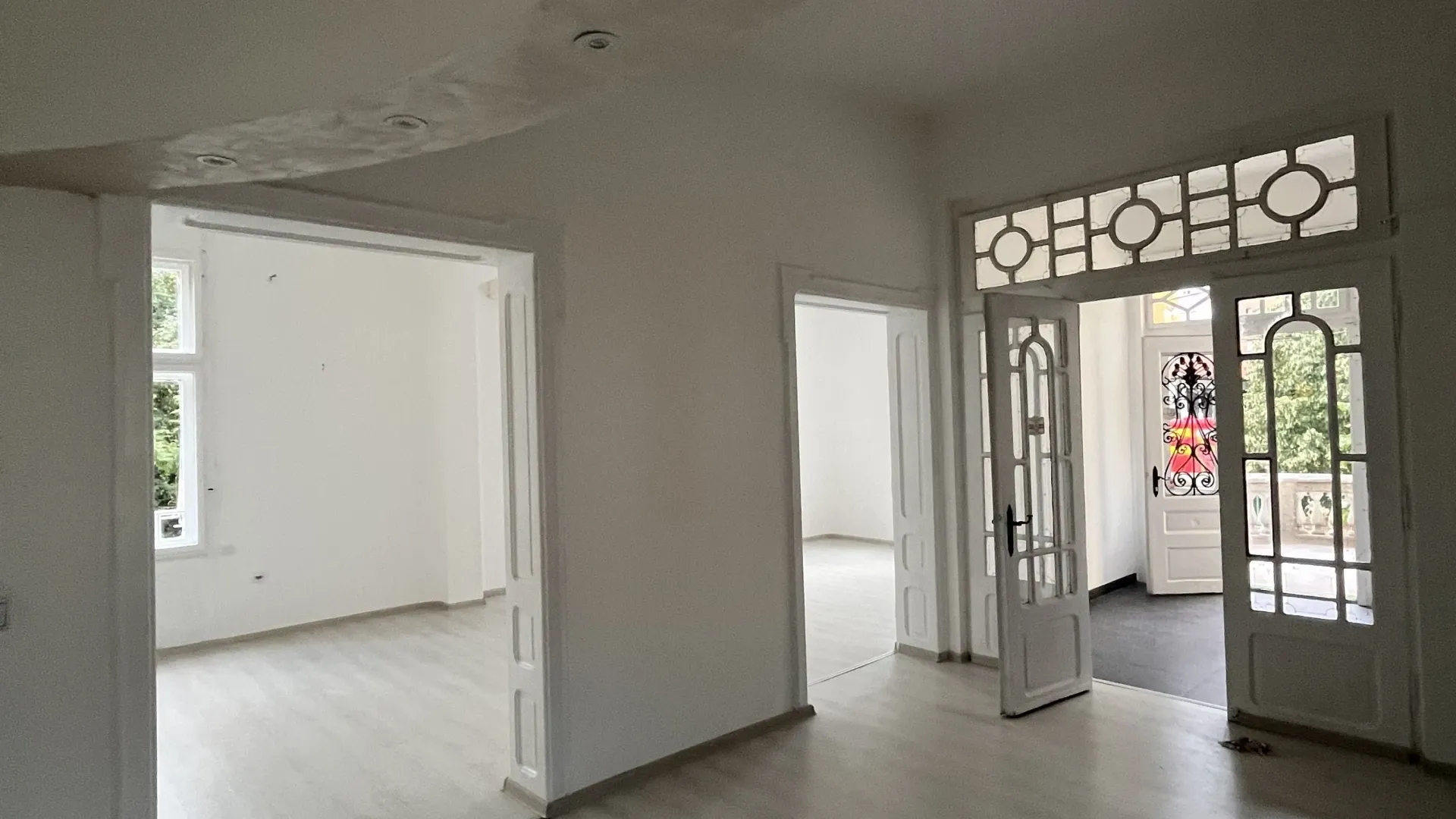 Izdavanje, poslovni prostor, 100m², Centar, Leskovac