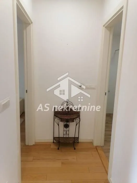 Izdavanje, dvosoban stan, 55m², Novi Beograd Blok 67, Novi Beograd Sve Podlokacije