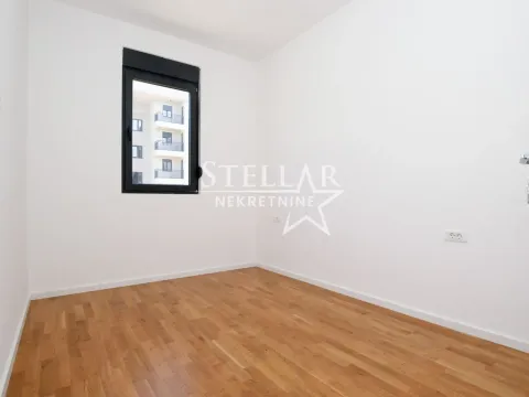Rent, two bedroom apartment, 64m², Tološi, Podgorica - image 6