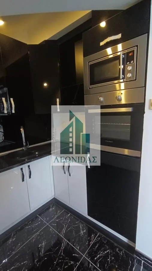 Izdavanje, garsonjera, 32m², Medijana, Niš