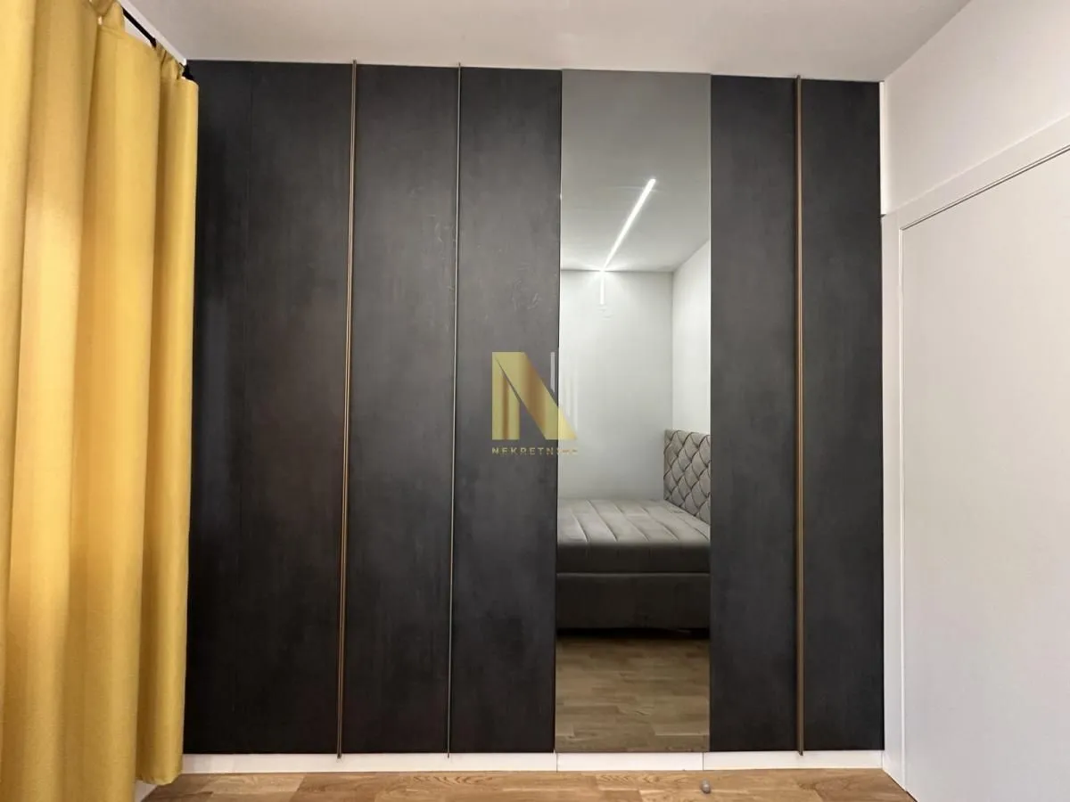 Prodaja, stan, 42m², Petrovaradin, Novi Sad