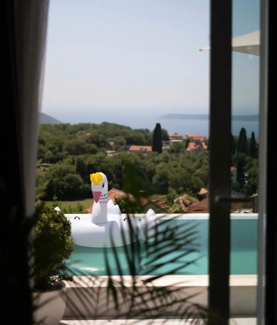 Prodaja, kuća, 320m², Podi, Herceg Novi