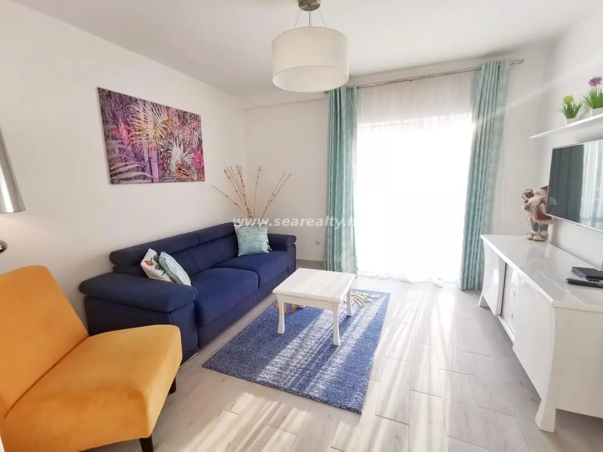 Rent, one bedroom apartment, 58m², Centar, Tivat