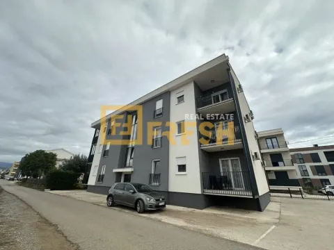 Prodaja, dvosoban stan, 54m², Zabjelo, Podgorica