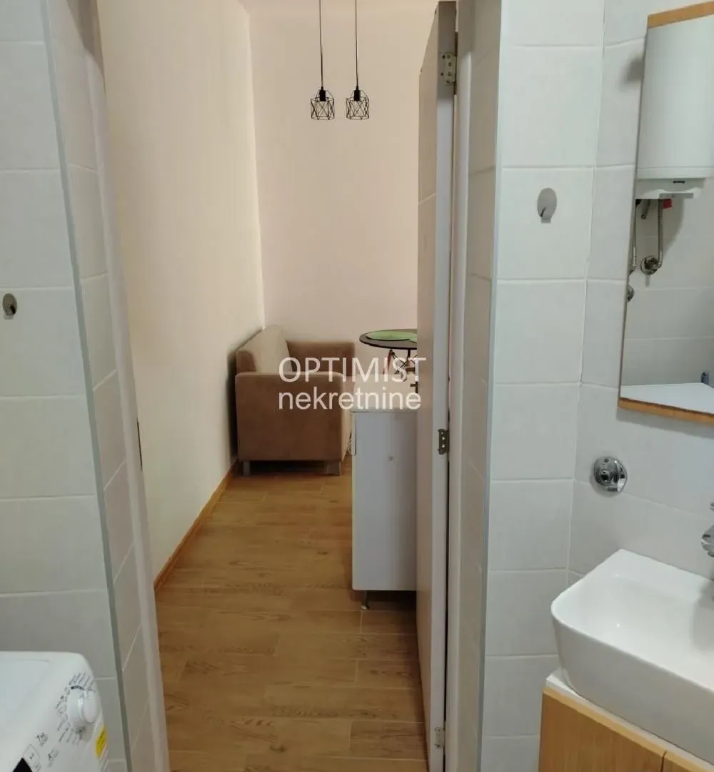 Sale, three bedroom apartment, 61m², Stari Grad, Beograd