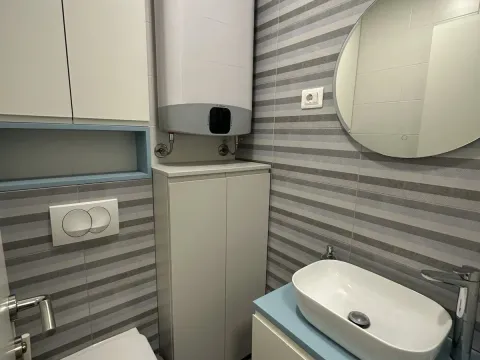 Prodaja, dvosoban stan, 64m², City Kej, Podgorica - image 10