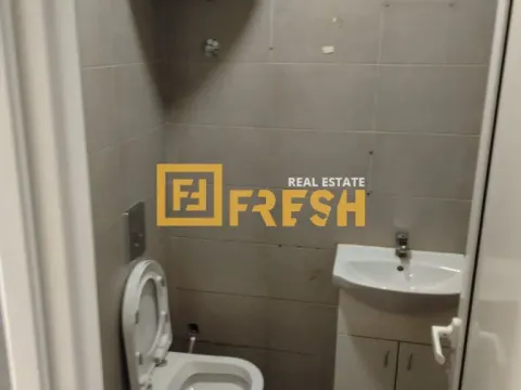 Rent, office space, 51m², Pobrežje, Podgorica - image 3